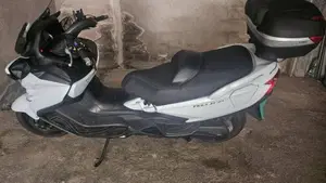 Suzuki Burgman AN 650 Executive ABS (2013 - 17) 