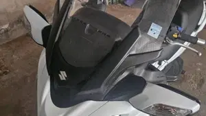 Suzuki Burgman AN 650 Executive ABS (2013 - 17)  (6)