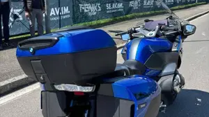 Bmw R 1250 RT (2021 - 25)  (6)
