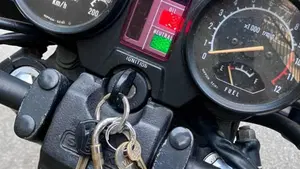 Suzuki   (6)