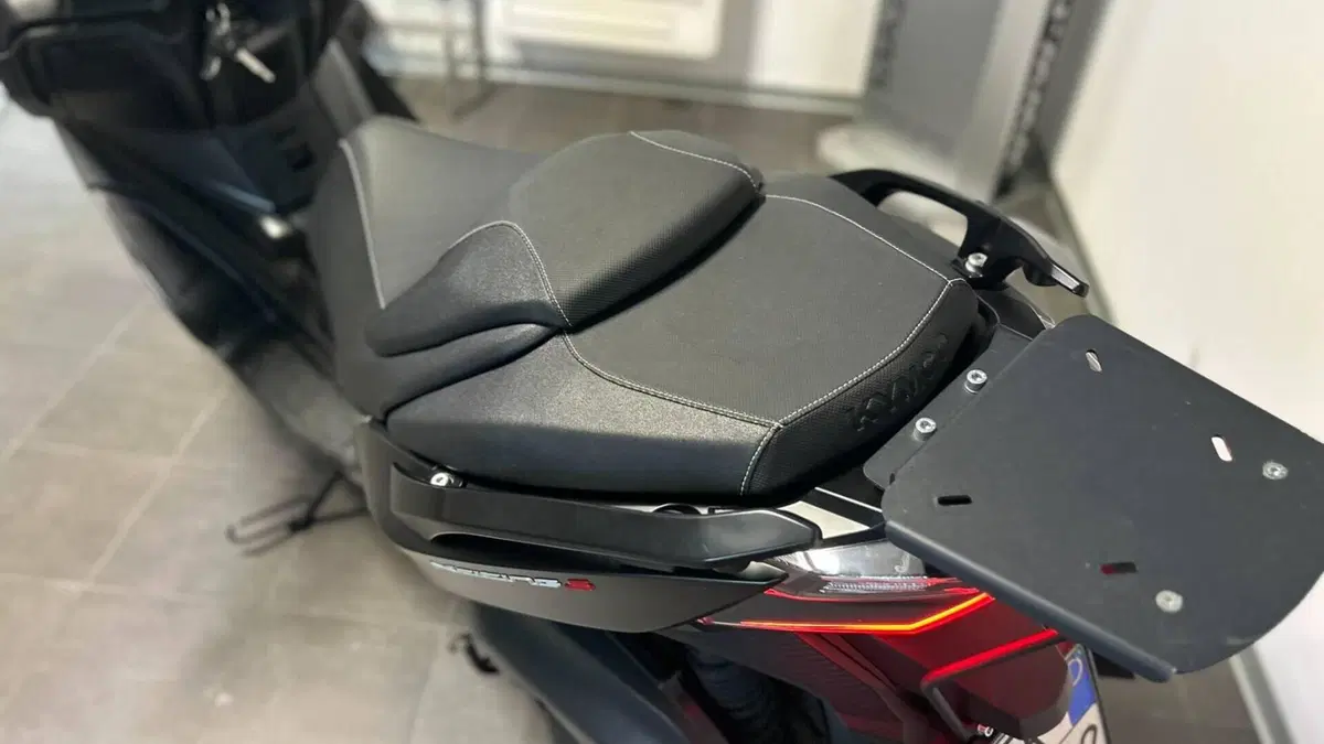Kymco Xciting 400i S ABS (2019 - 20)  (7)