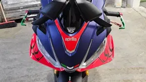 Aprilia RSV4 1100 Factory (2021 - 24)  (3)