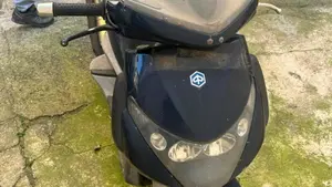 Piaggio Beverly 400 i.e. (2006 - 10)  (2)