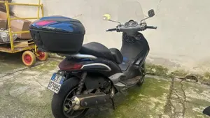 Piaggio Beverly 400 i.e. (2006 - 10)  (4)