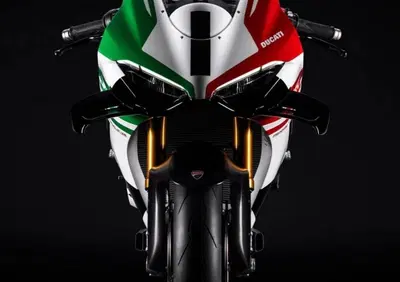 Ducati Panigale V4 Tricolore (2025 - 26) - Annuncio 10011835