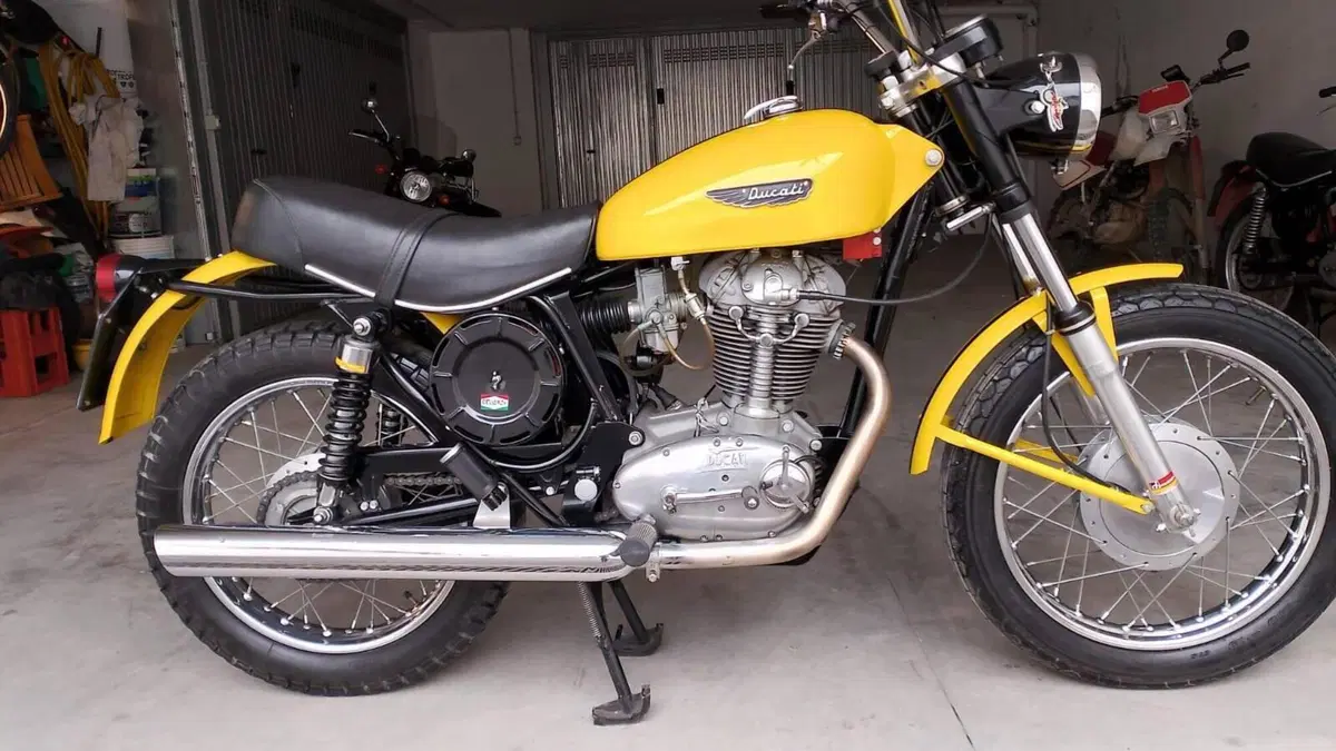 Ducati   (2)