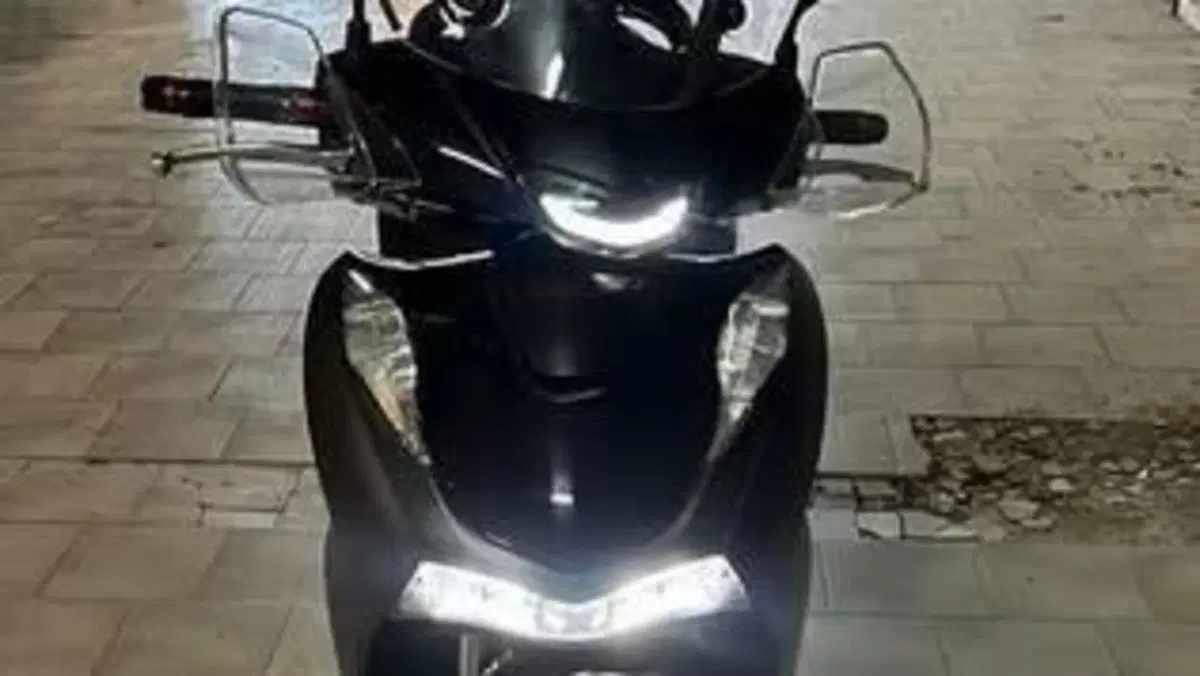Honda SH 125i Sport (2024 - 25)  (5)