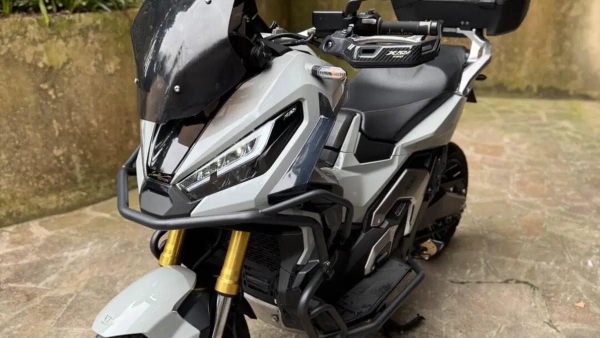 Honda X-ADV 750 DCT Gravel (2021 - 24)  (2)