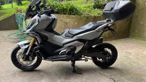 Honda X-ADV 750 DCT Gravel (2021 - 24)  (4)