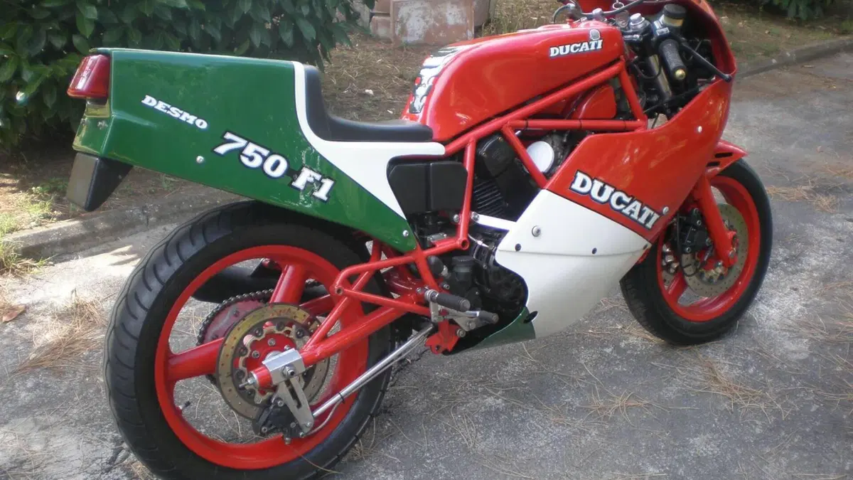 Ducati   (3)