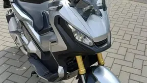 Honda X-ADV 750 (2017)  (2)