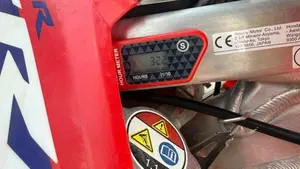 Honda CRF 250R (2022)  (5)