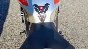 Aprilia Tuono V4 RR (2017 - 18)  (2)