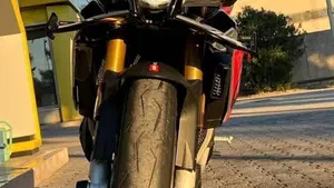 Aprilia Tuono V4 RR (2017 - 18)  (6)