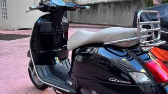 Piaggio Vespa 200 E usata