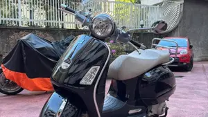 Piaggio Vespa 200 E  (12)