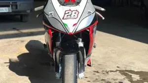 Honda CBR 600 RR (2003 - 04)  (3)