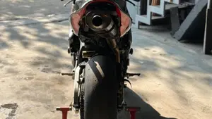 Honda CBR 600 RR (2003 - 04)  (4)