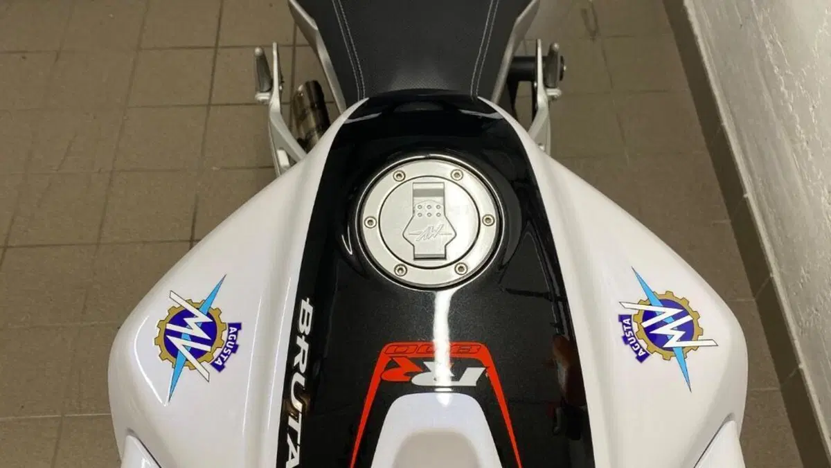 MV Agusta Brutale 800 RR (2017 - 20)  (3)