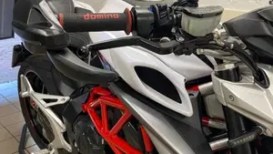 MV Agusta Brutale 800 RR (2017 - 20)  (12)
