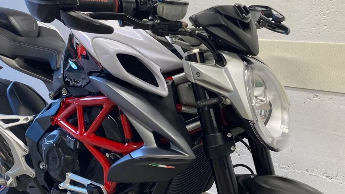 MV Agusta Brutale 800 RR (2017 - 20)  (17)