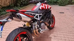 Ducati Hypermotard 950 RVE (2022 - 25)  (5)