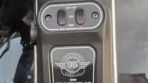 Harley-Davidson 1340 Electra Glide Ultra Classic (1994 - 98) - FLHTCU  (7)