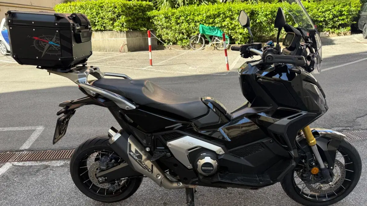 Honda X-ADV 750 DCT (2021 - 24)  (6)