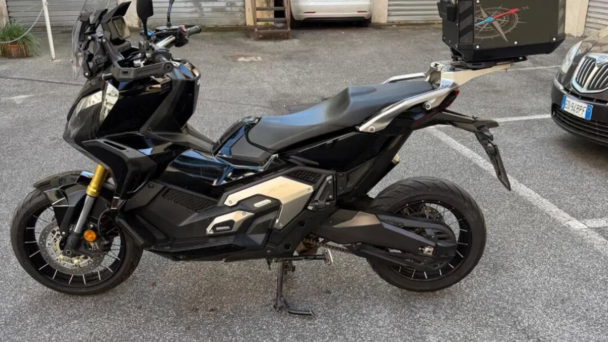 Honda X-ADV 750 DCT (2021 - 24)  (8)