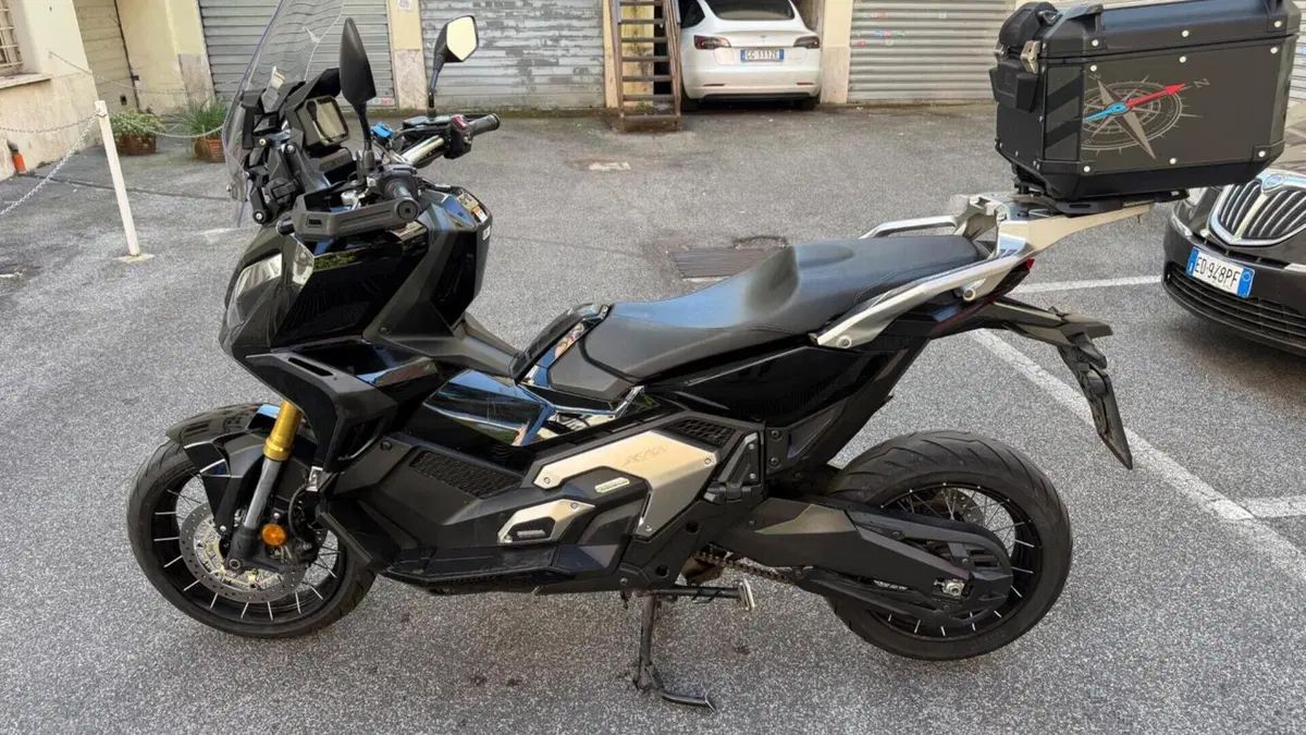 Honda X-ADV 750 DCT (2021 - 24)  (9)