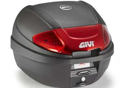Bauletto Givi E300N2B MONOLOCK 30lt Nero catadiott - Annuncio 8989524