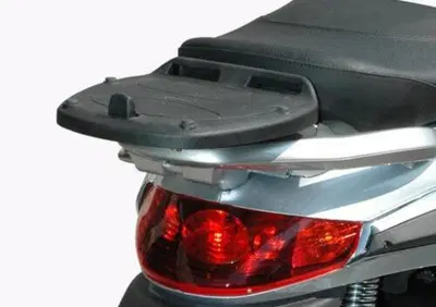 Givi E344 Attacco posteriore Monolock PIAGGIO - Annuncio 8981582