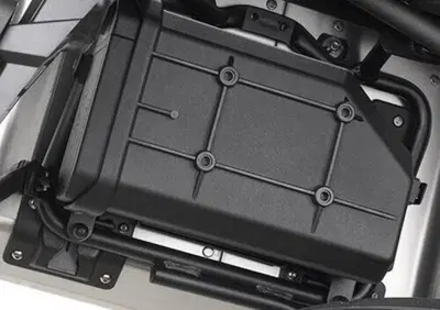 Givi S250KIT Kit attacco universale per il fissagg - Annuncio 9843444