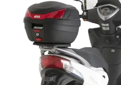GIVI SR6106 Attacco posteriore specifico per baule - Annuncio 8865250