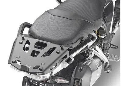 Givi SRA5108B Attacco posteriore per bauletti Mono - Annuncio 8893996
