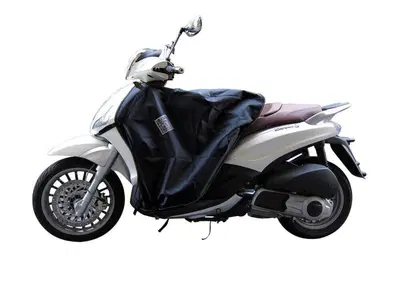 Termoscud Tucano Urbano R081X nero - Annuncio 8976718