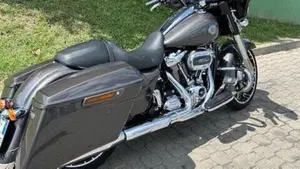 Harley-Davidson Street Glide ST (2022 - 23)  (2)