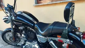 Harley-Davidson 1200 Custom (2007 - 13) - XL 1200C  (4)