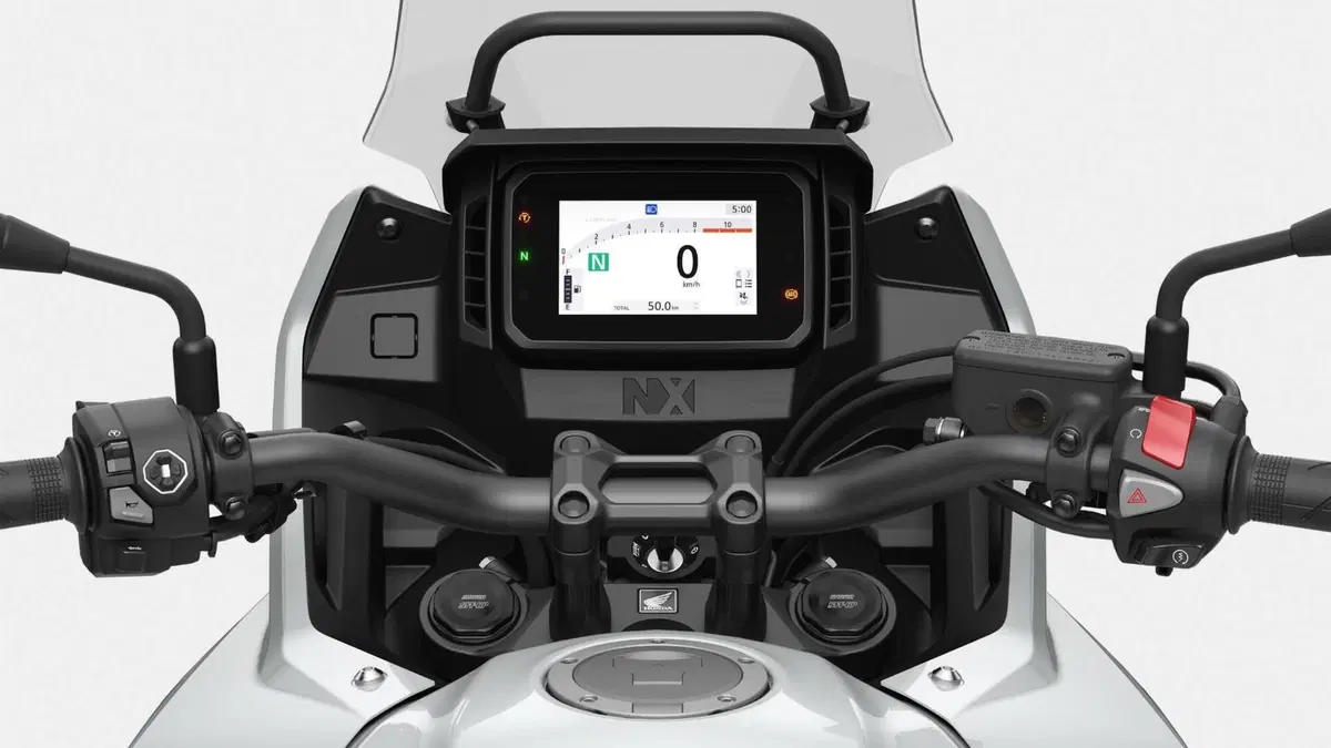 Honda NX500 (2026)  (4)