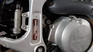 Honda Africa Twin XRV 750 (1996 - 02)  (10)