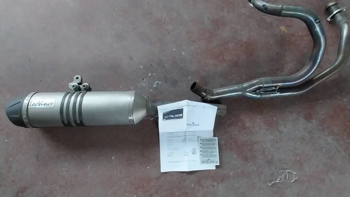 Honda Africa Twin XRV 750 (1996 - 02)  (15)