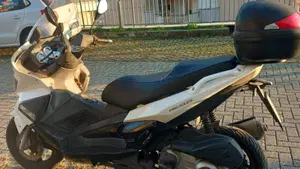 Gilera Nexus 300 (2007 - 13)  (3)