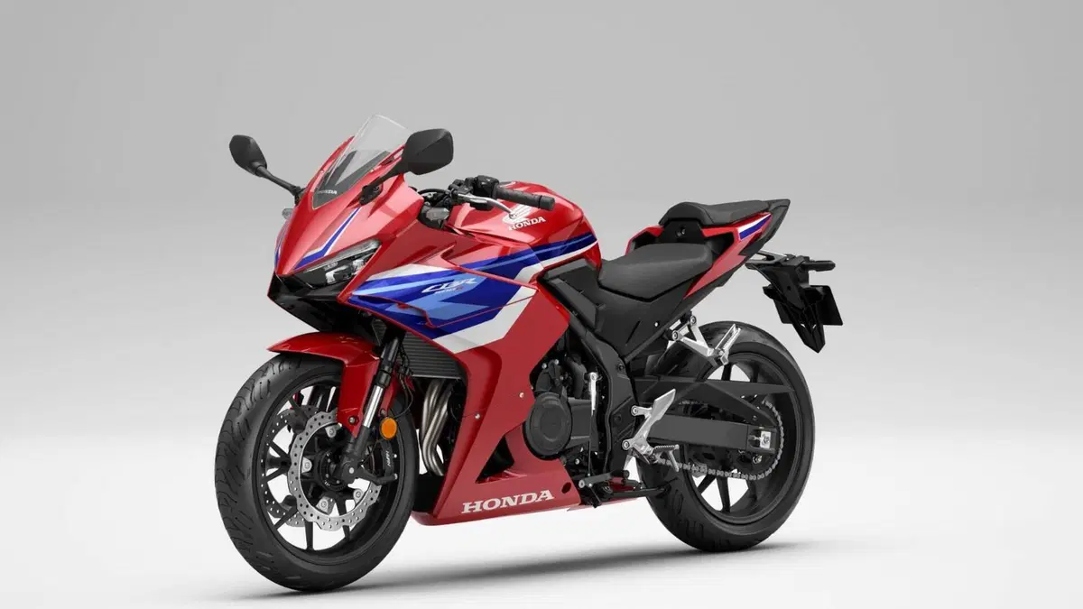 Honda CBR 500 R (2026)  (3)