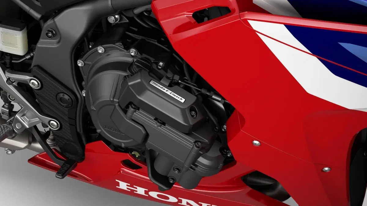 Honda CBR 500 R (2026)  (9)