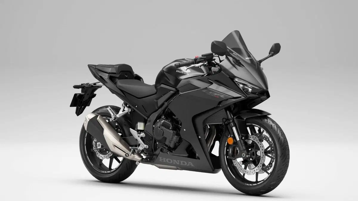 Honda CBR 500 R (2026)  (2)