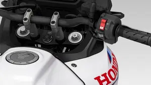 Honda Transalp XL750 (2026)  (10)