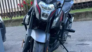 Voge Brivido 300R (2021 - 24)  (3)