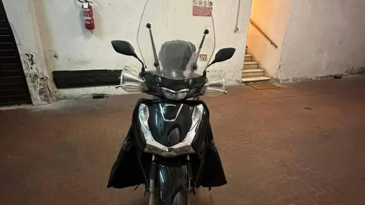 Honda SH 150i (2020 - 23)  (2)