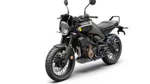 Husqvarna Svartpilen 401 (2024 - 26) 