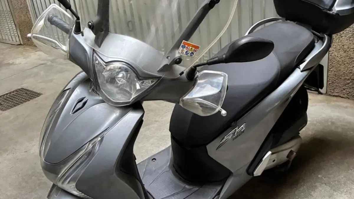 Honda SH 150i ABS (2013 - 16)  (3)